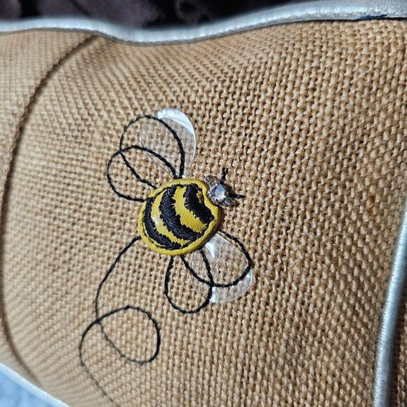 2005 Vintage Y2K Coach Demi Shoulder Bag Purse in Wicker with Rhinestone Bee - Picture 3 of 8